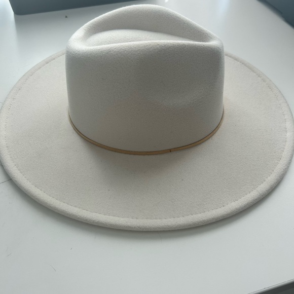 Women’s Cream Fedora Hat with gold trim - Picture 1 of 2